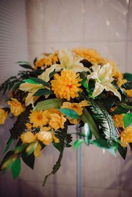 Martens Warman Funeral Home Yellow Flowers