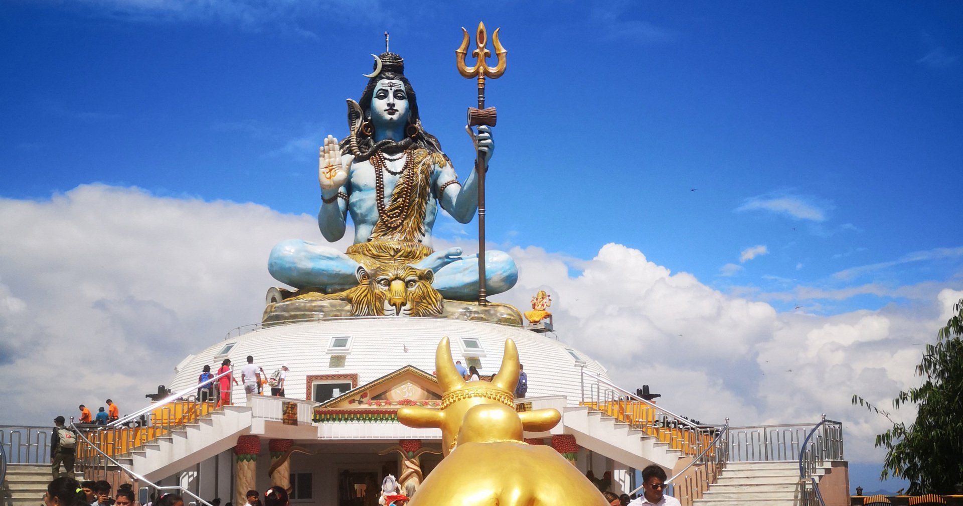 Shiva Statue Trek from Pokhara in Nepal