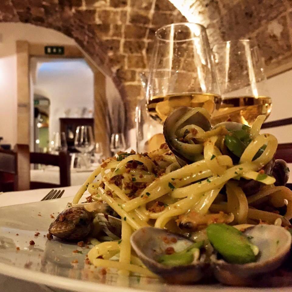 primo di pesce e vino