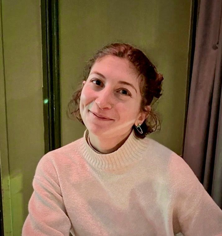 Emi Thackray - Production Assistant