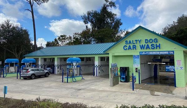 Salty Dog Car Wash Exterior