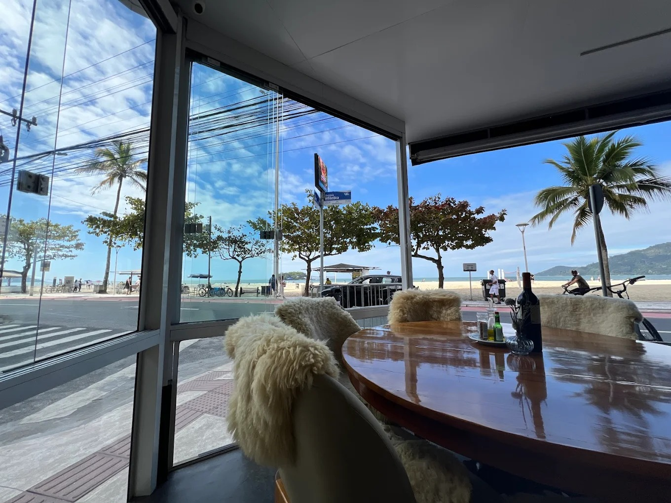 Restaurante O Pharol Gourmet em Balneário Camboriú