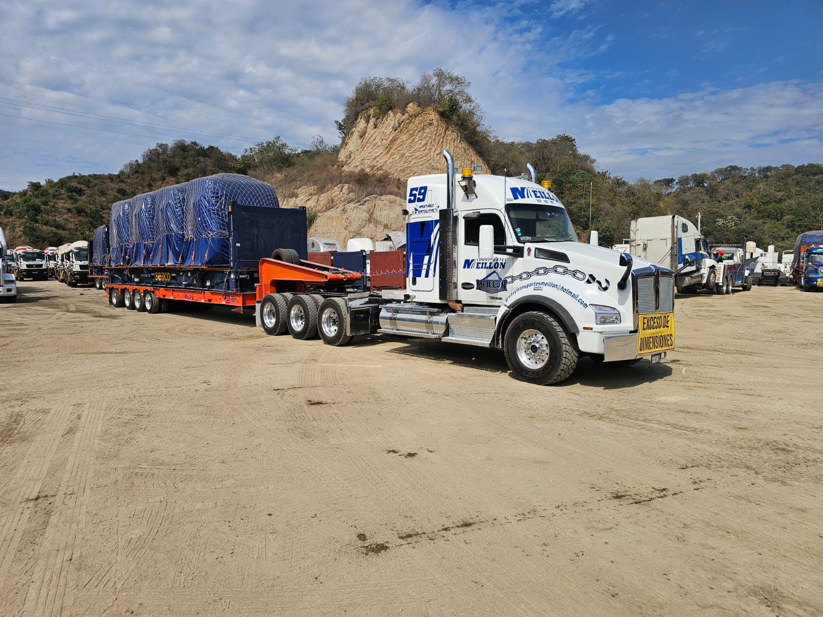 GRÚAS Y TRANSPORTES MEILLÓN