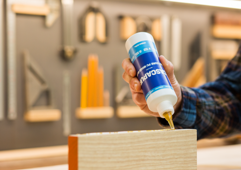 Cascamite wood adhesive glue