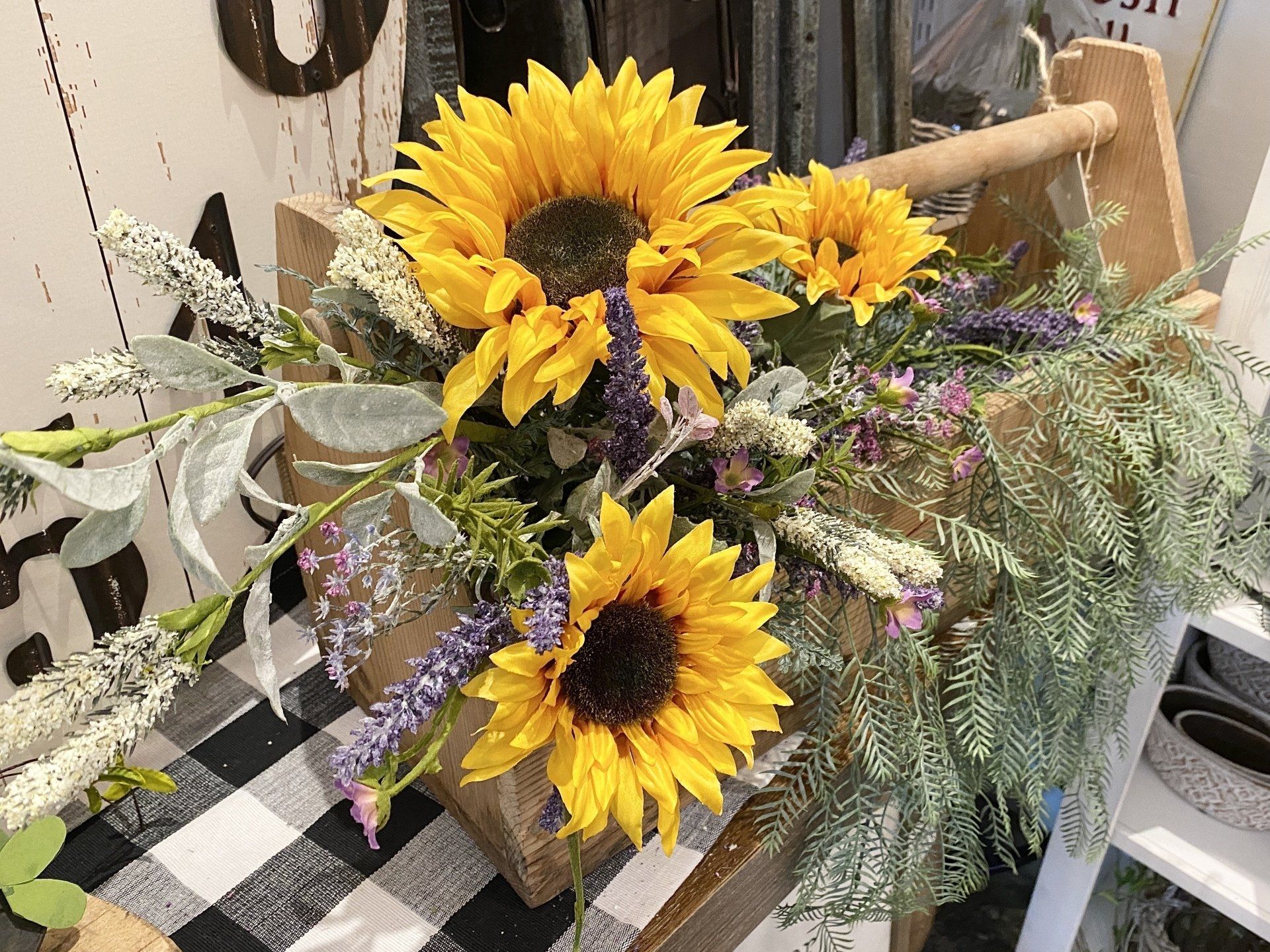 Prairie In Bloom Marketplace Home Decorating Omaha, Nebraska