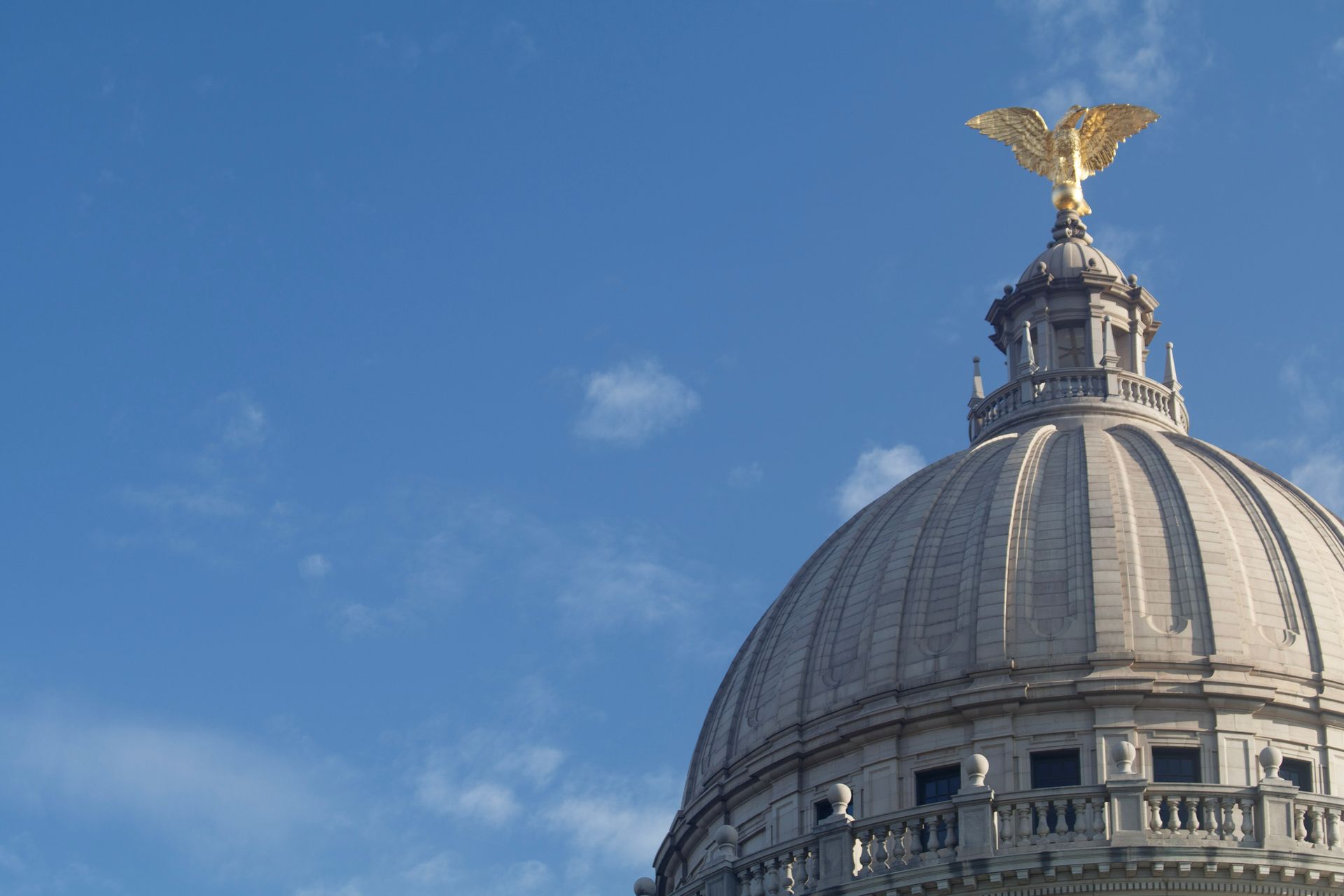 a dome with an eagle on top of it