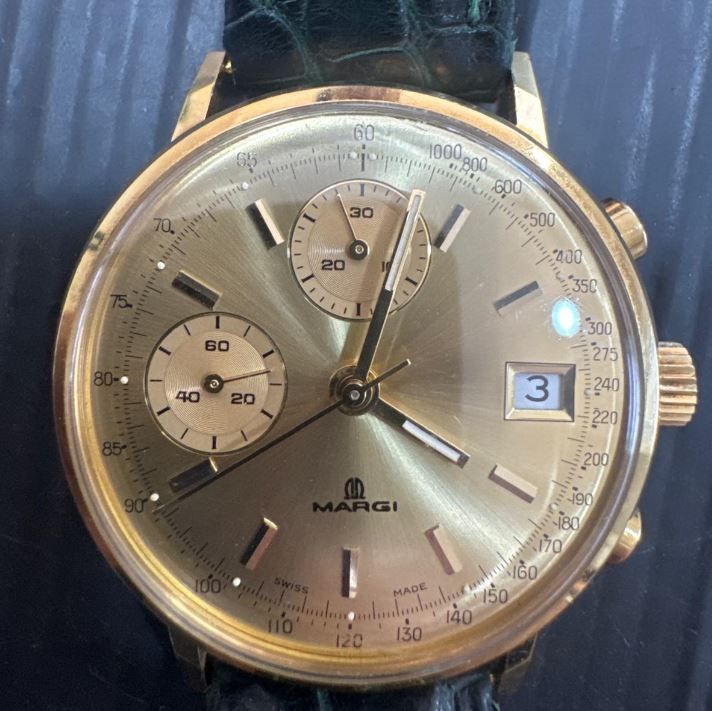 Orologio usato ricondizionato MARGI con cinturino in pelle.