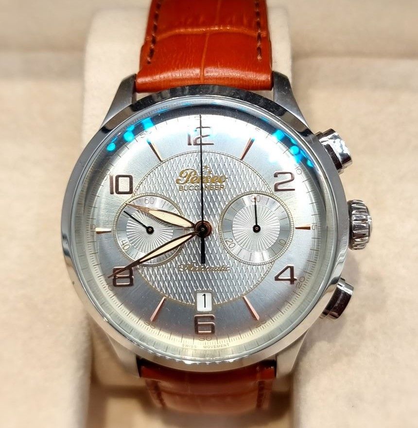 Orologio usato ricondizionato PERSEO BUCCANEER con cinturino in pelle.