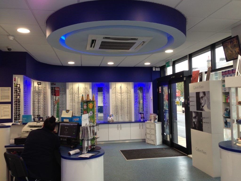 air conditioning in ceiling