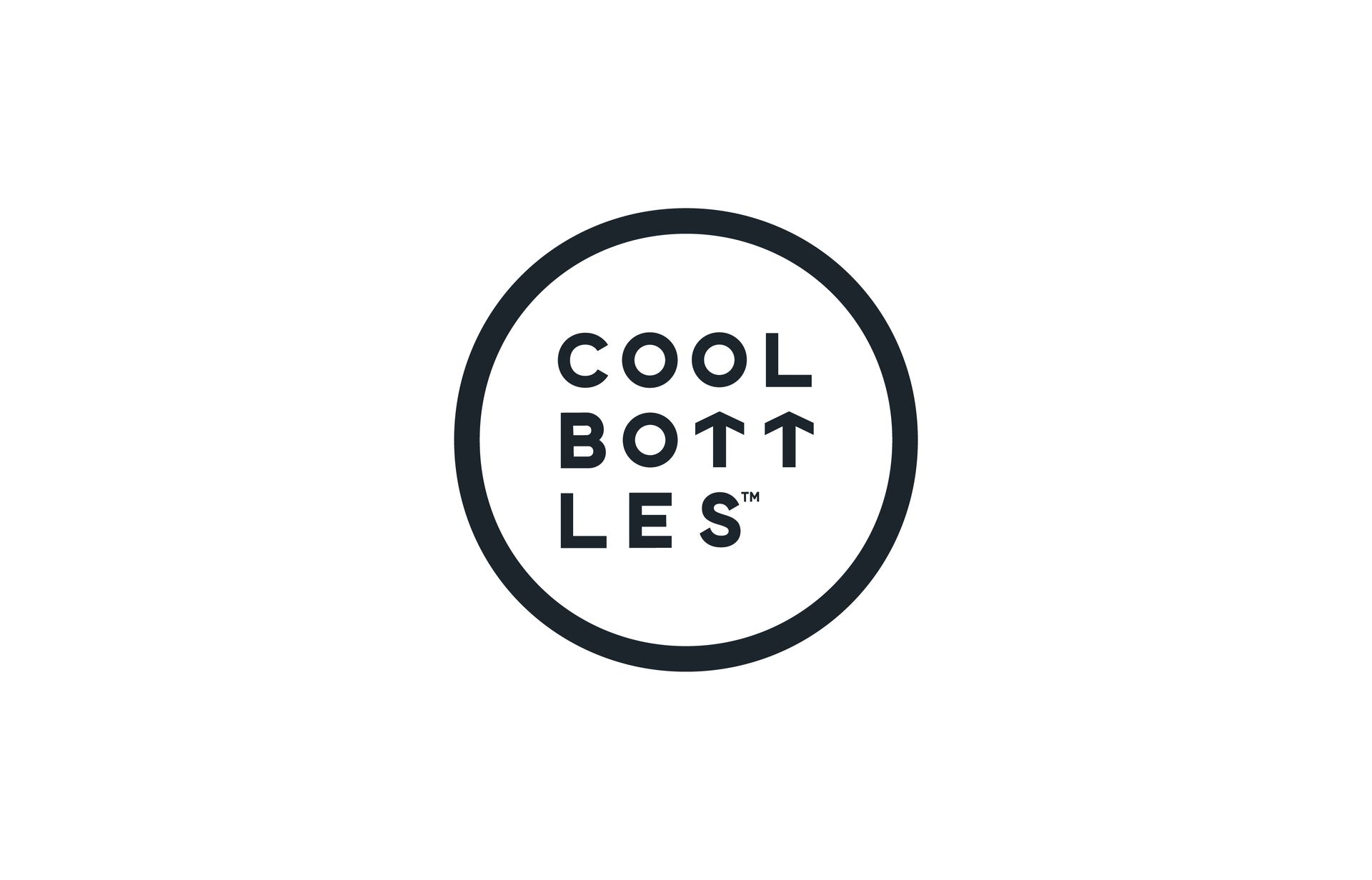Logo da Cool Bottles em fundo branco