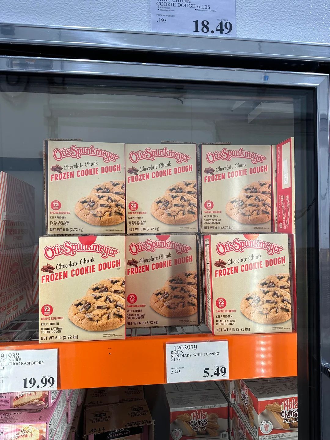 Isles Interior Costco Business Center