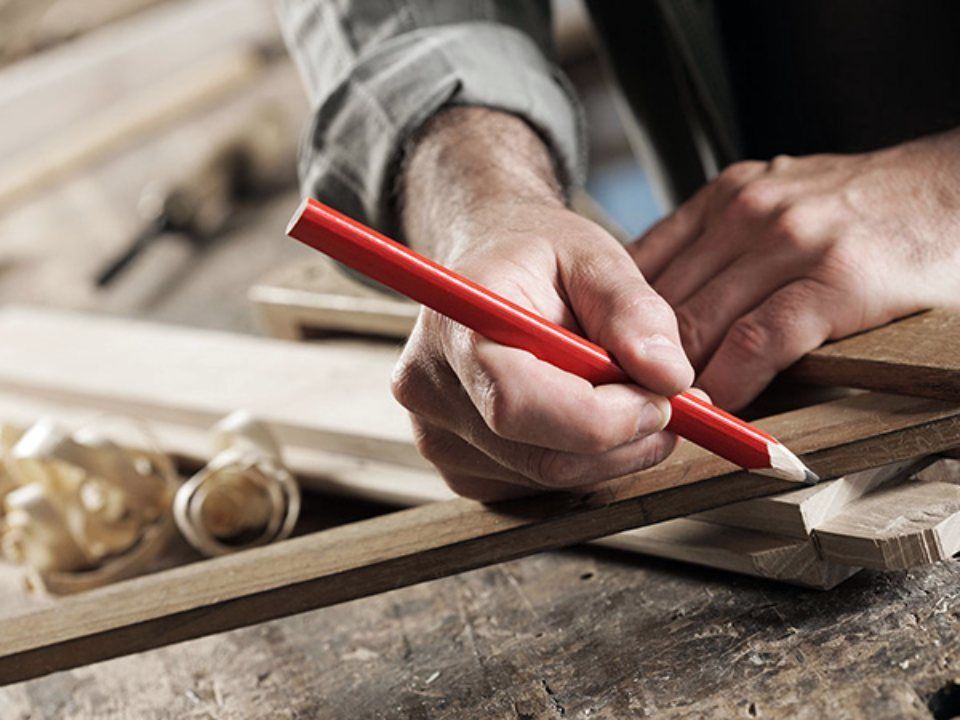 Modifica mobili in legno