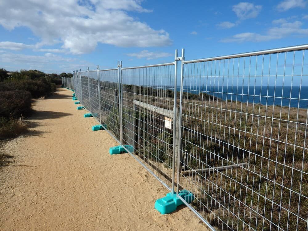 A Fence Along A Path With A View Of The Ocean — Smiddy's Services In Tacoma, NSW