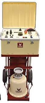 Una máquina está colocada encima de un carrito con la tapa abierta.