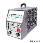 Una imagen de un cargador con asa sobre un fondo blanco.