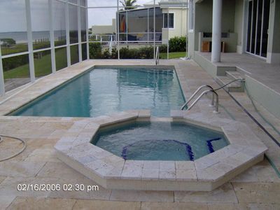 Circular Pool - Pool & Deck Construction in Sarasota, FL