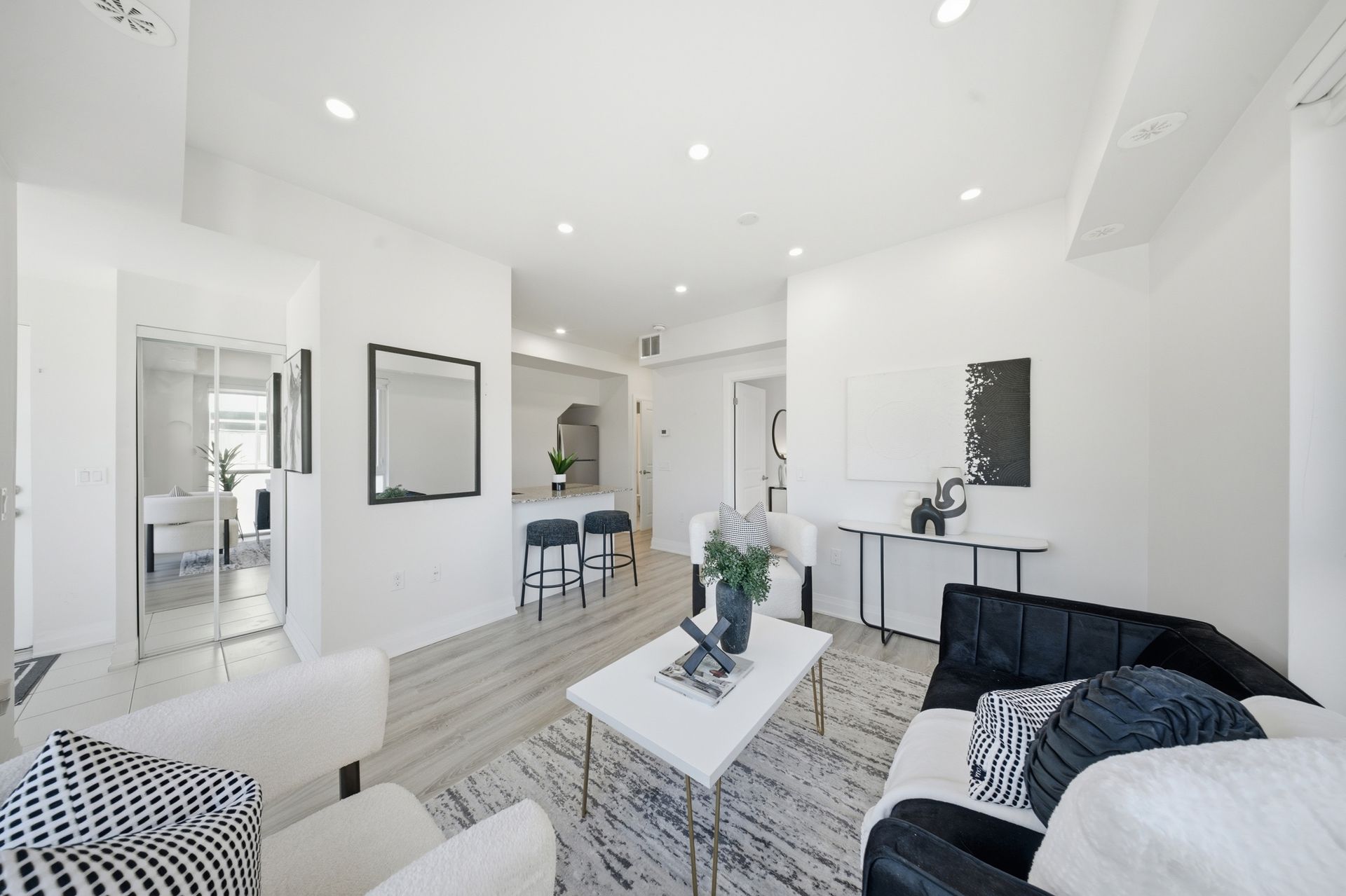 48 Coles Living Space