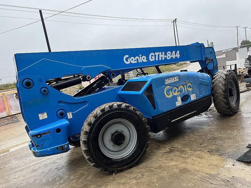 GENIE GTH-844 Telehandler
