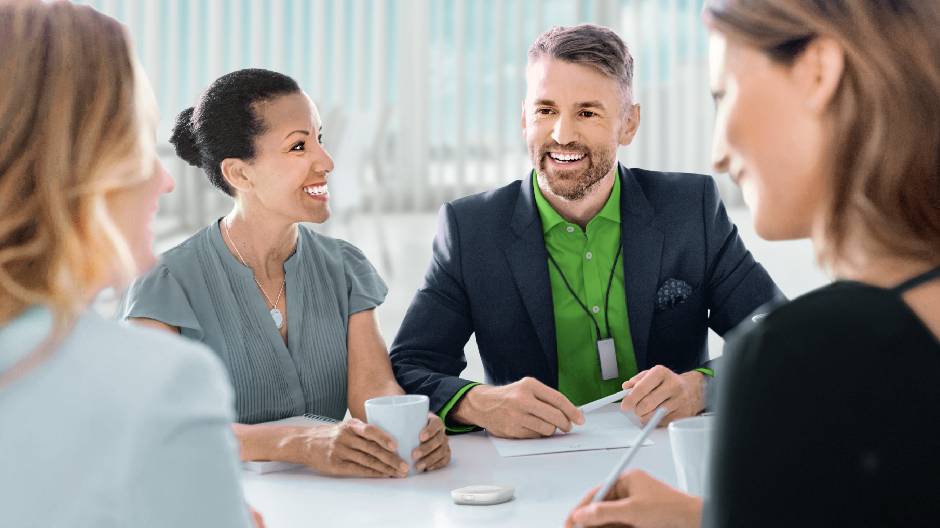 dispositivo acustico da tavolo per conversazioni di gruppo