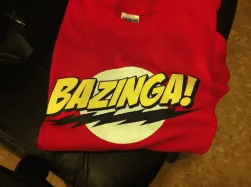 T-shirt Bazinga!