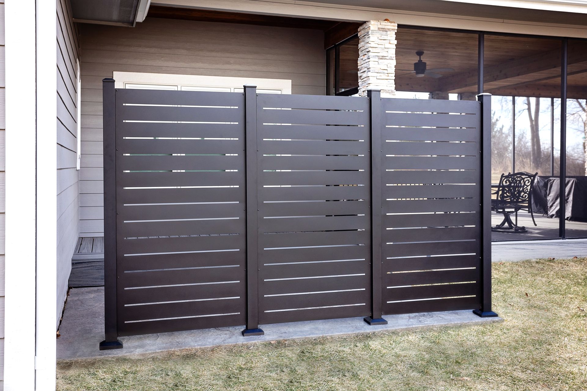 linear aluminum privacy panel for stylish backyard privacy.