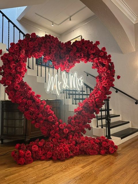 heart shaped wedding arch rental in chicago