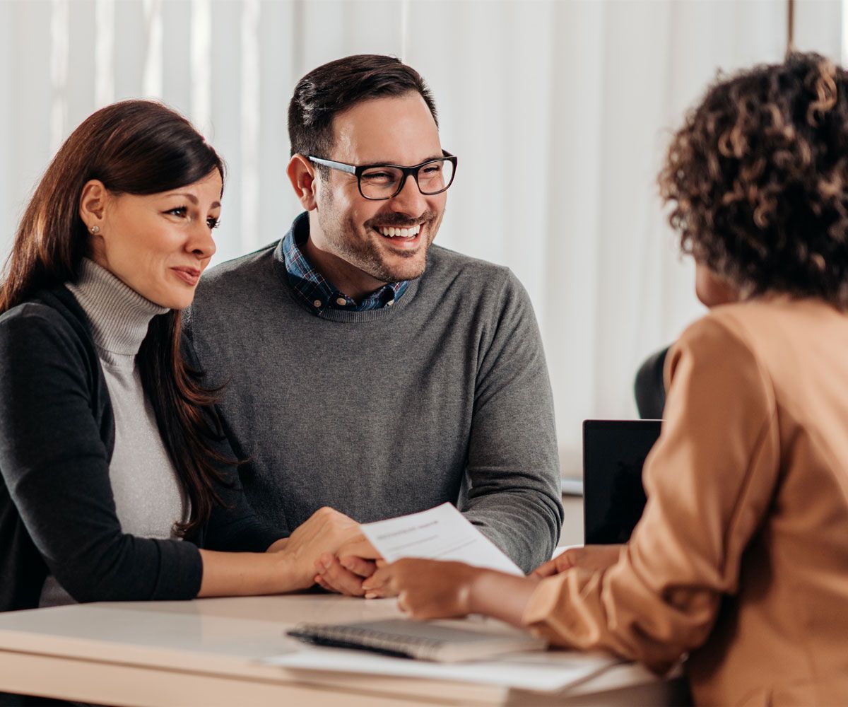 First time Northeast Ohio home buyers getting pre-approved for a home mortgage with bank lender