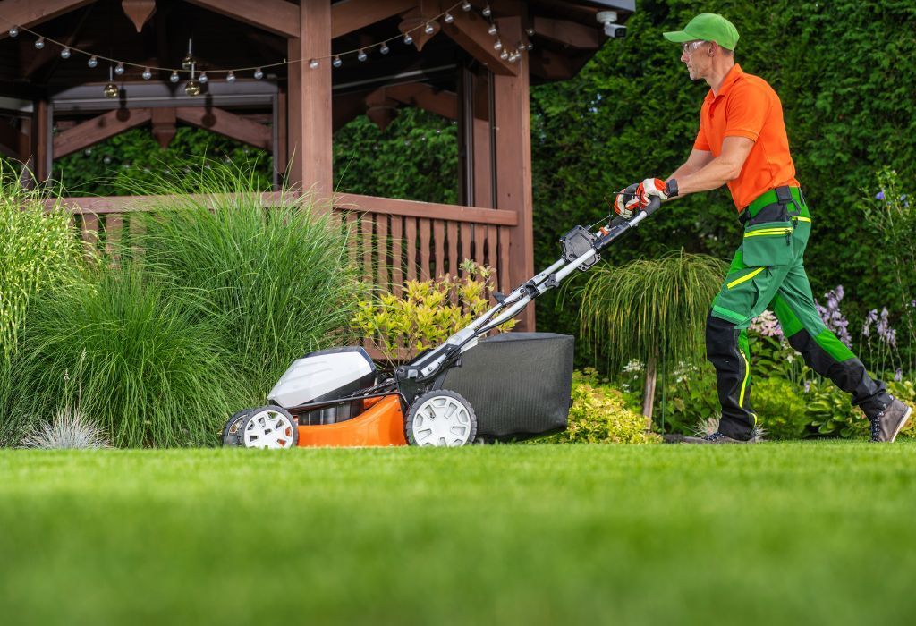 lawn care services Pocatello ID