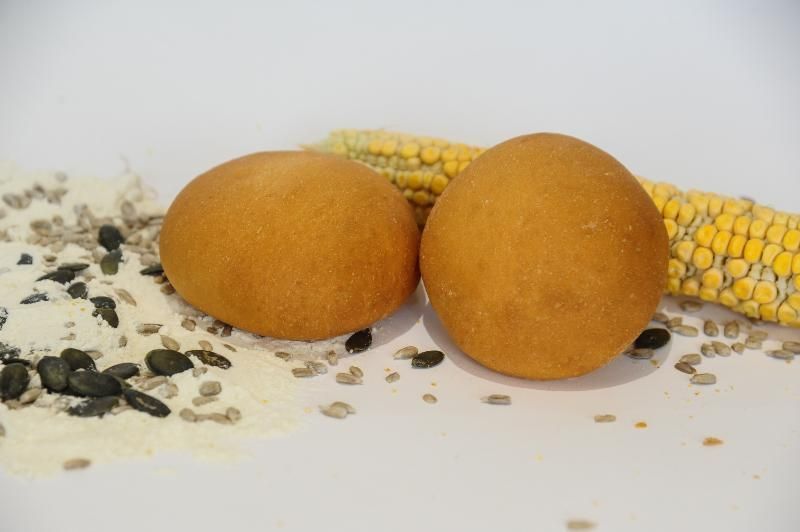 due panini tondi al latte