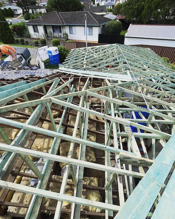 Wide Roof Repair - Licensed Builder in Newcastle, NSW