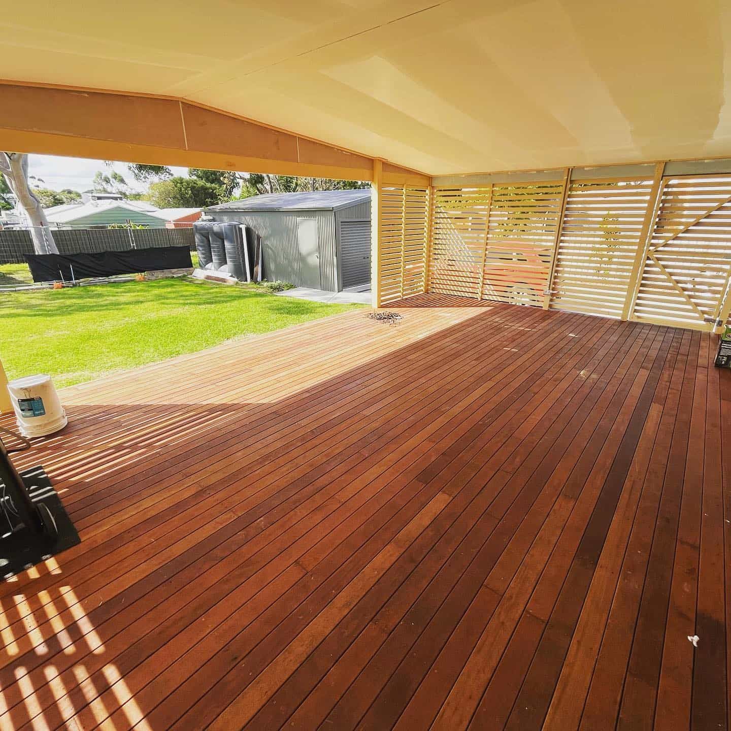 Open Area With Roof And Wood Walls - The Leading Building Company in Cooranbong, NSW