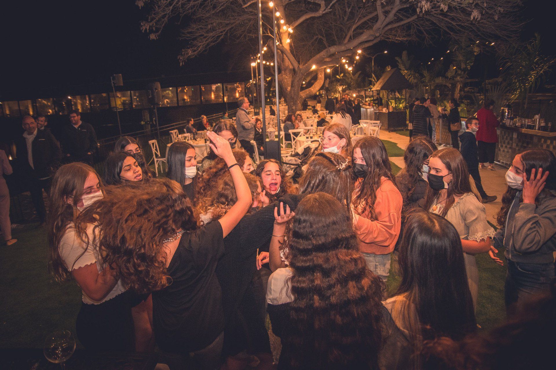 צילום ארועים קטנים ; צילום בת מצווה ; צילום ארועים עסקיים ; צילום חינה