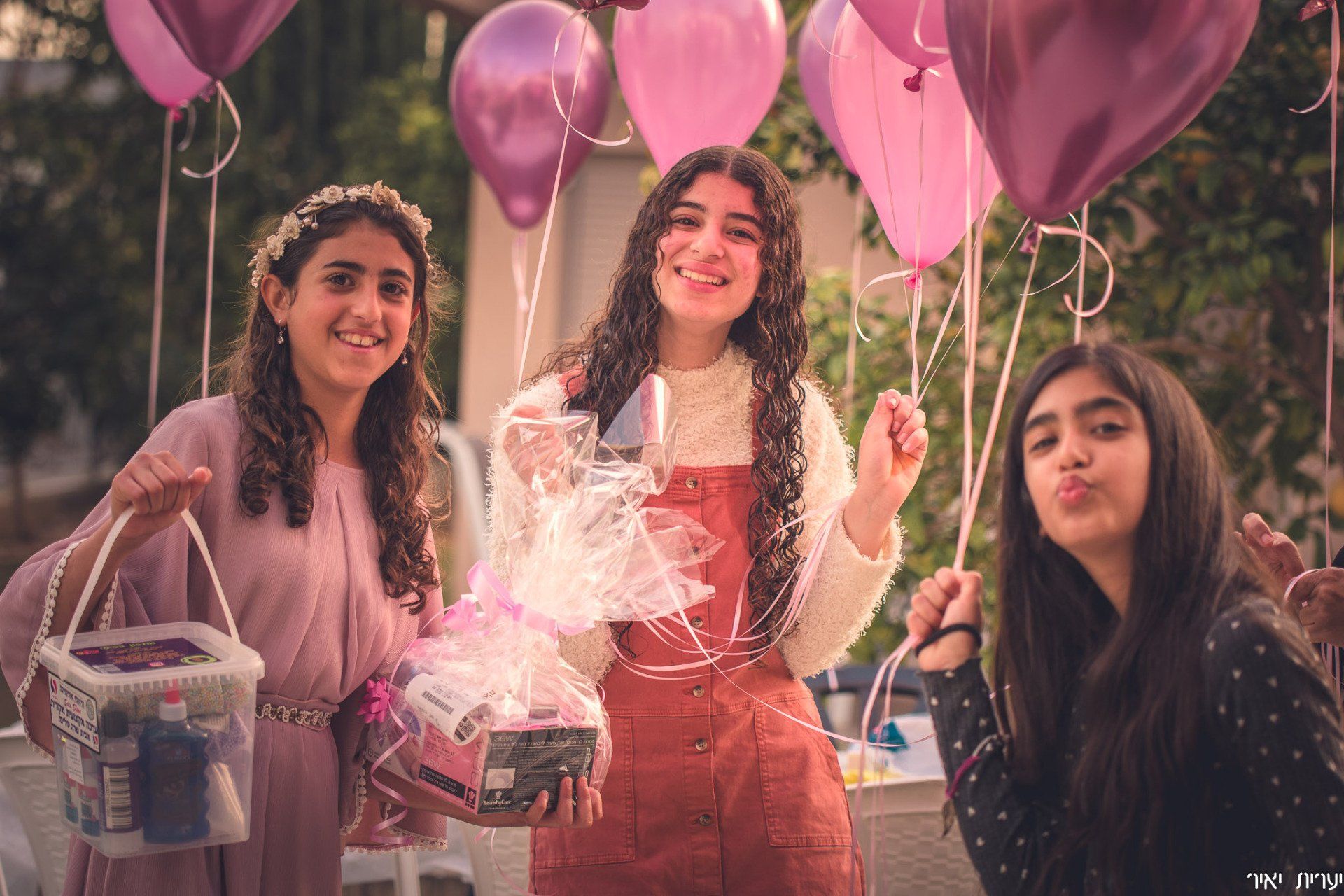 צילום ארועים קטנים ; צילום בת מצווה ; צילום ארועים עסקיים ; צילום חינה