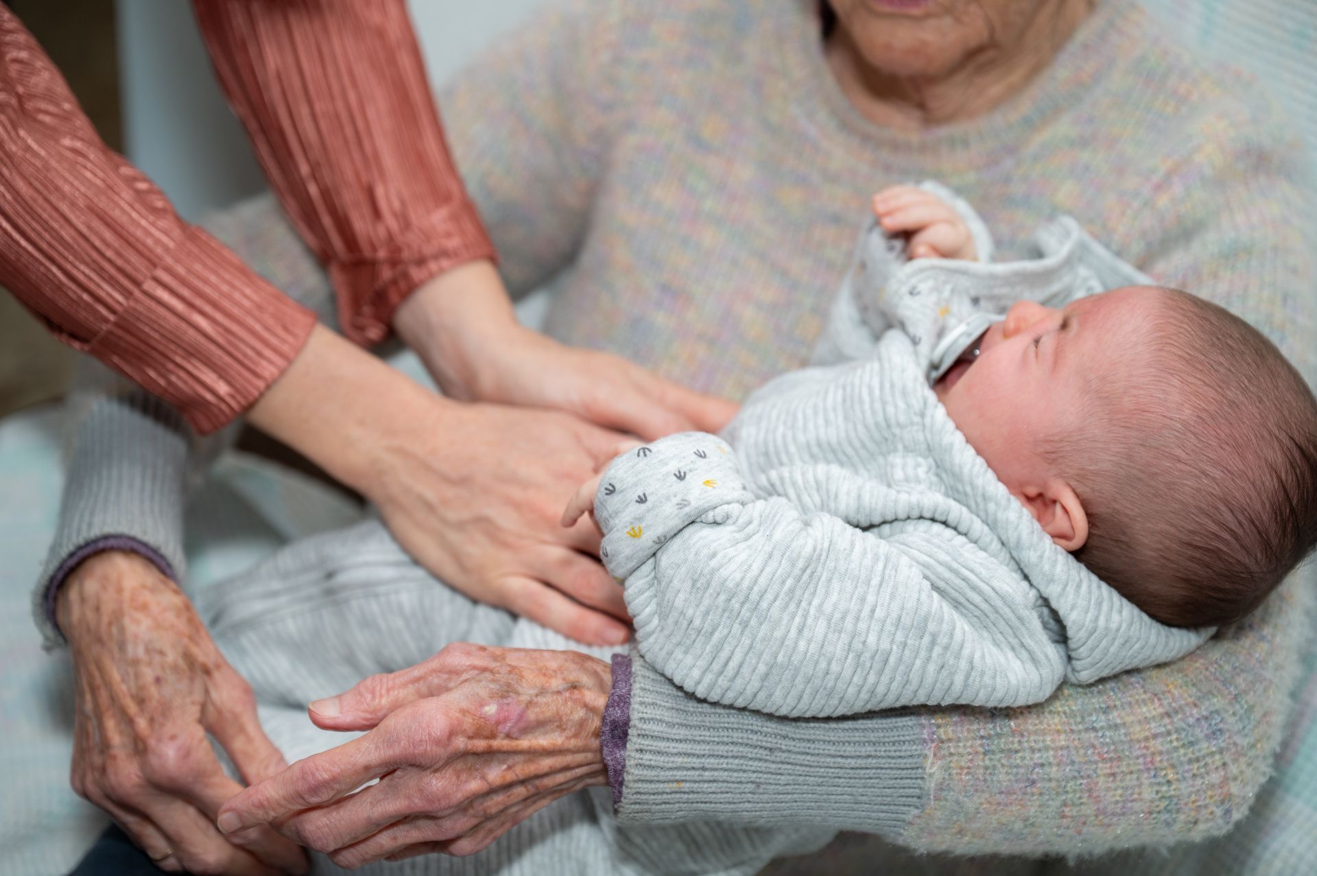 צילומי משפחה באווירה טבעית ובעין טובה;צילומי משפחה בדרום ; צילומי משפחה