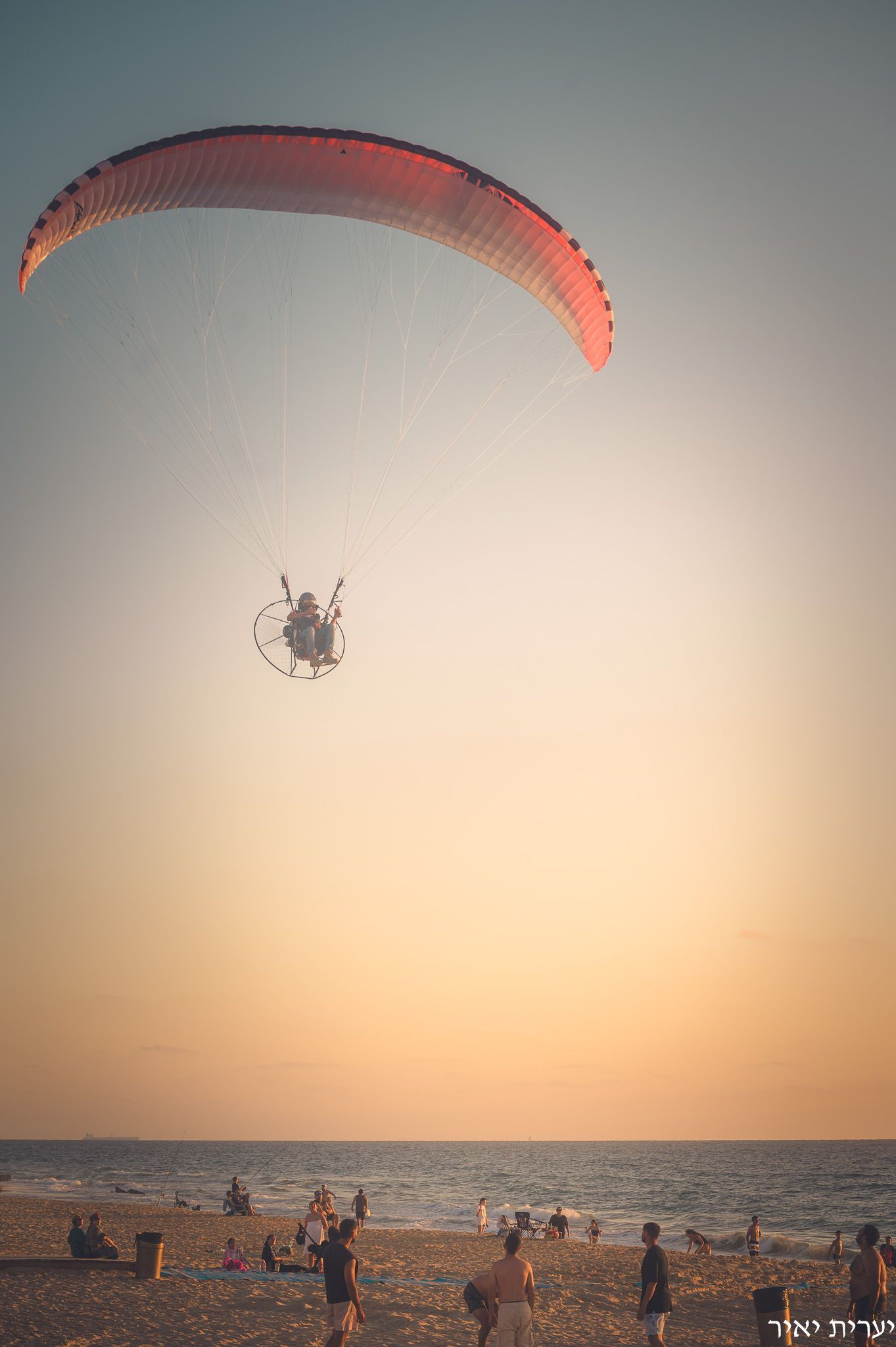צלמת מקצועית צילמה בשקיעה