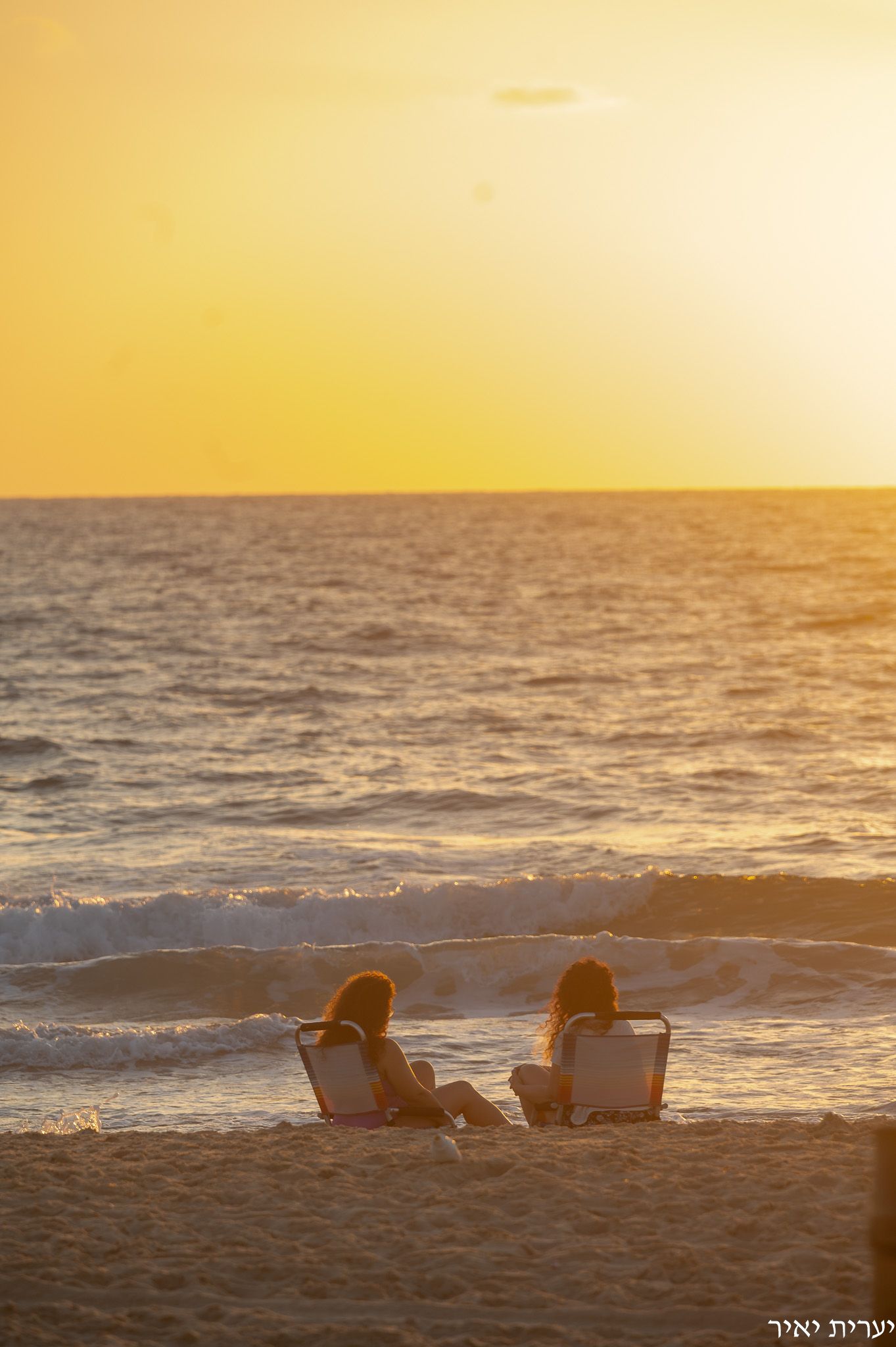 צלמת מקצועית צילמה בשקיעה