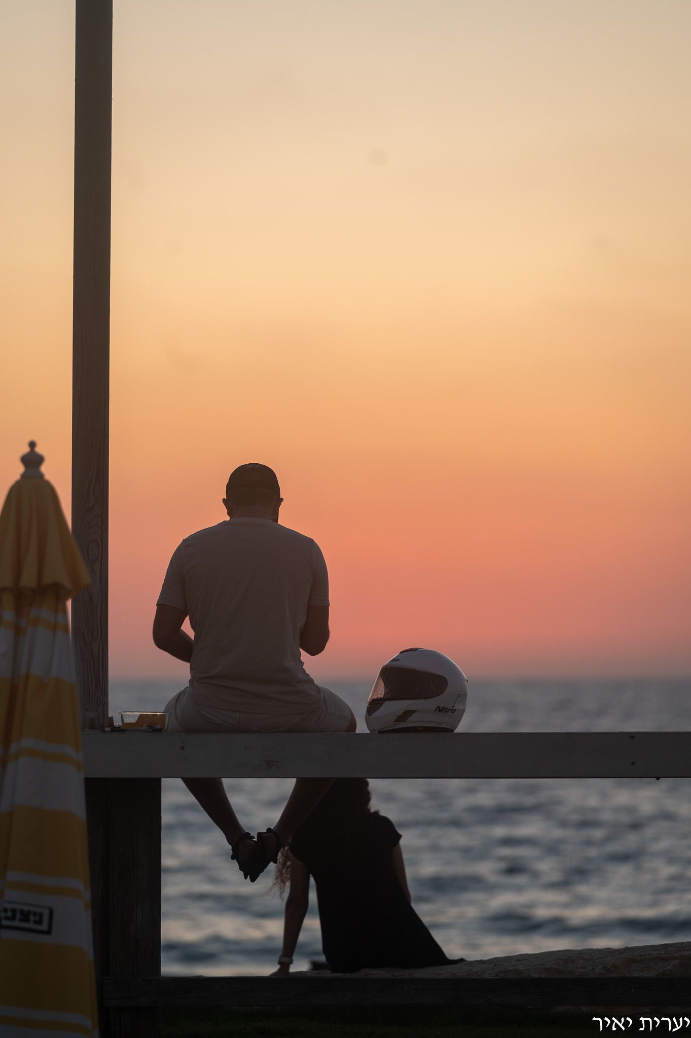 צלמת מקצועית צילמה בשקיעה