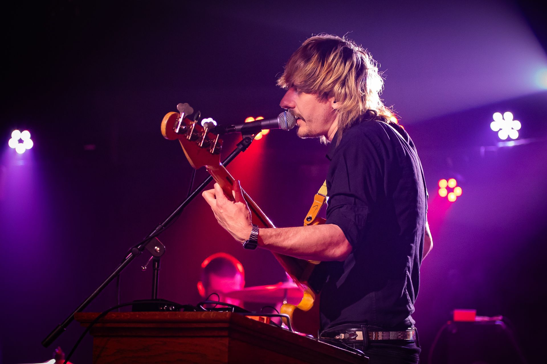 Mix It Up Artist Showcases