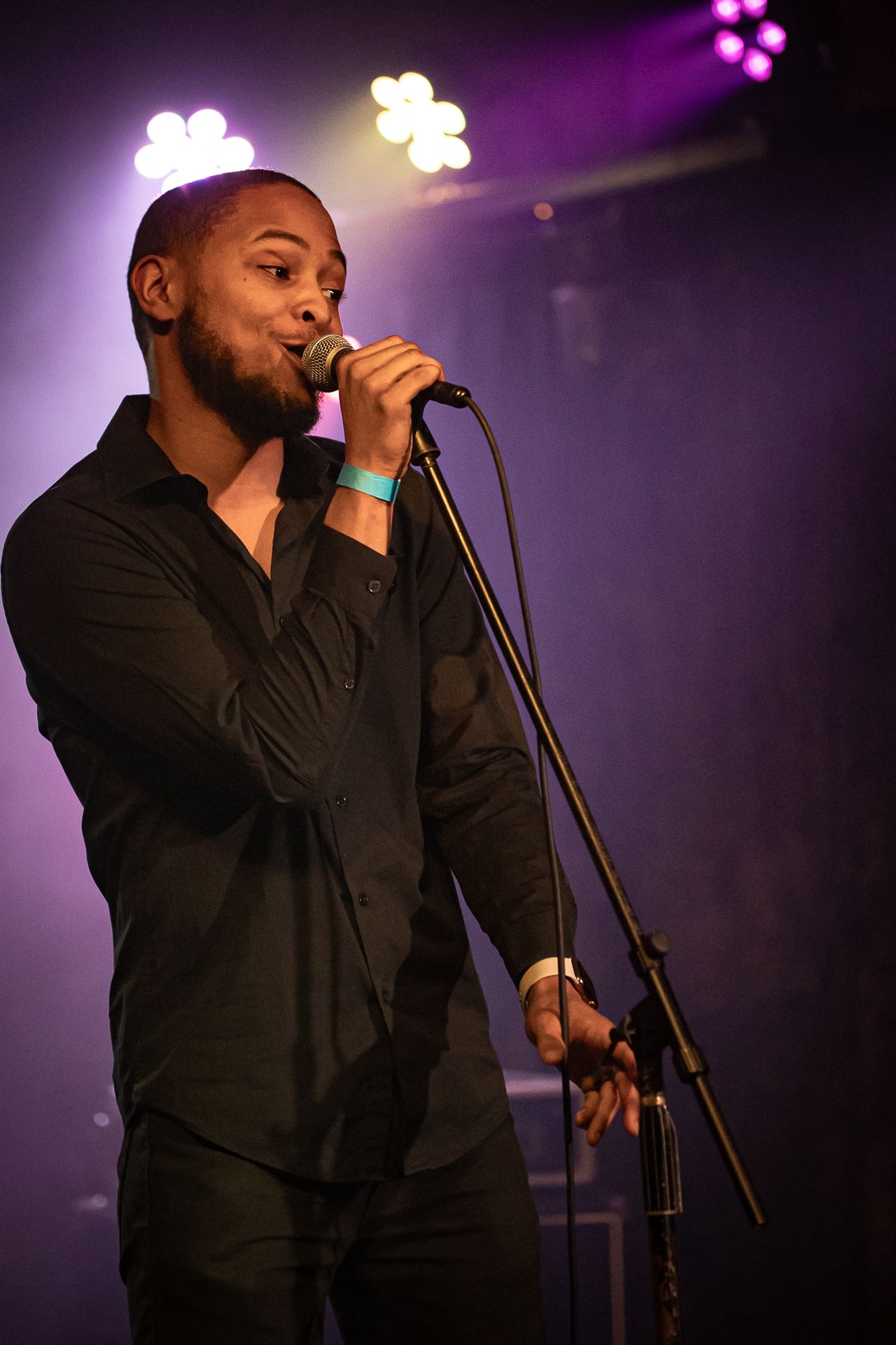 Mix It Up Artist Showcases