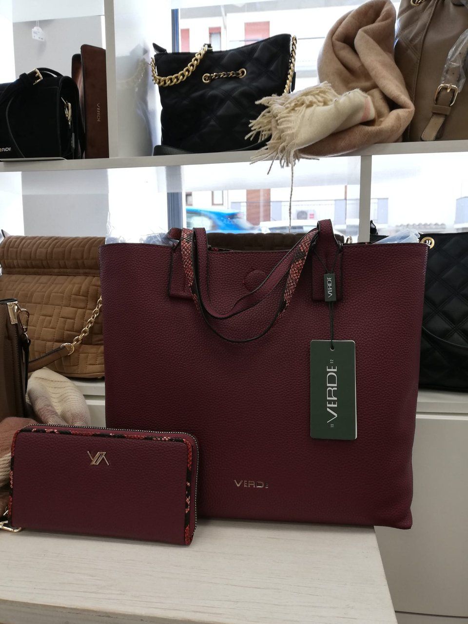 vasta scelta di borse di pelle