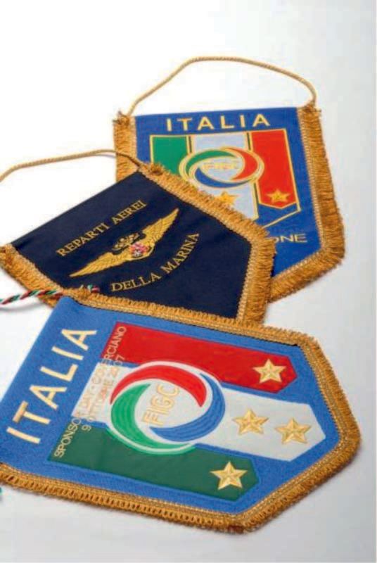 Gagliardetti personalizzabili