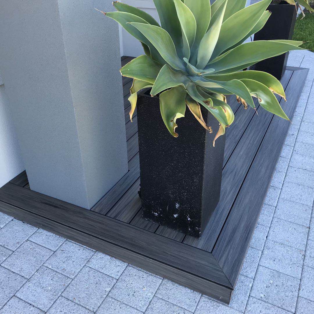 Plastic decking for the garden