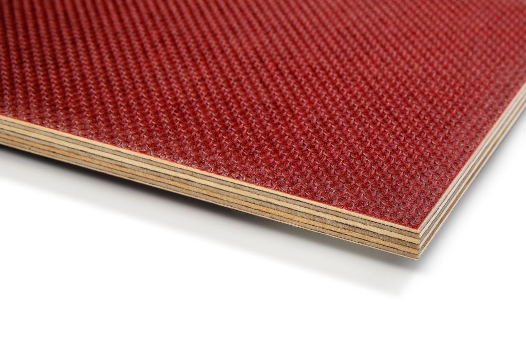 Phenol Mesh Birch Plywood in Red