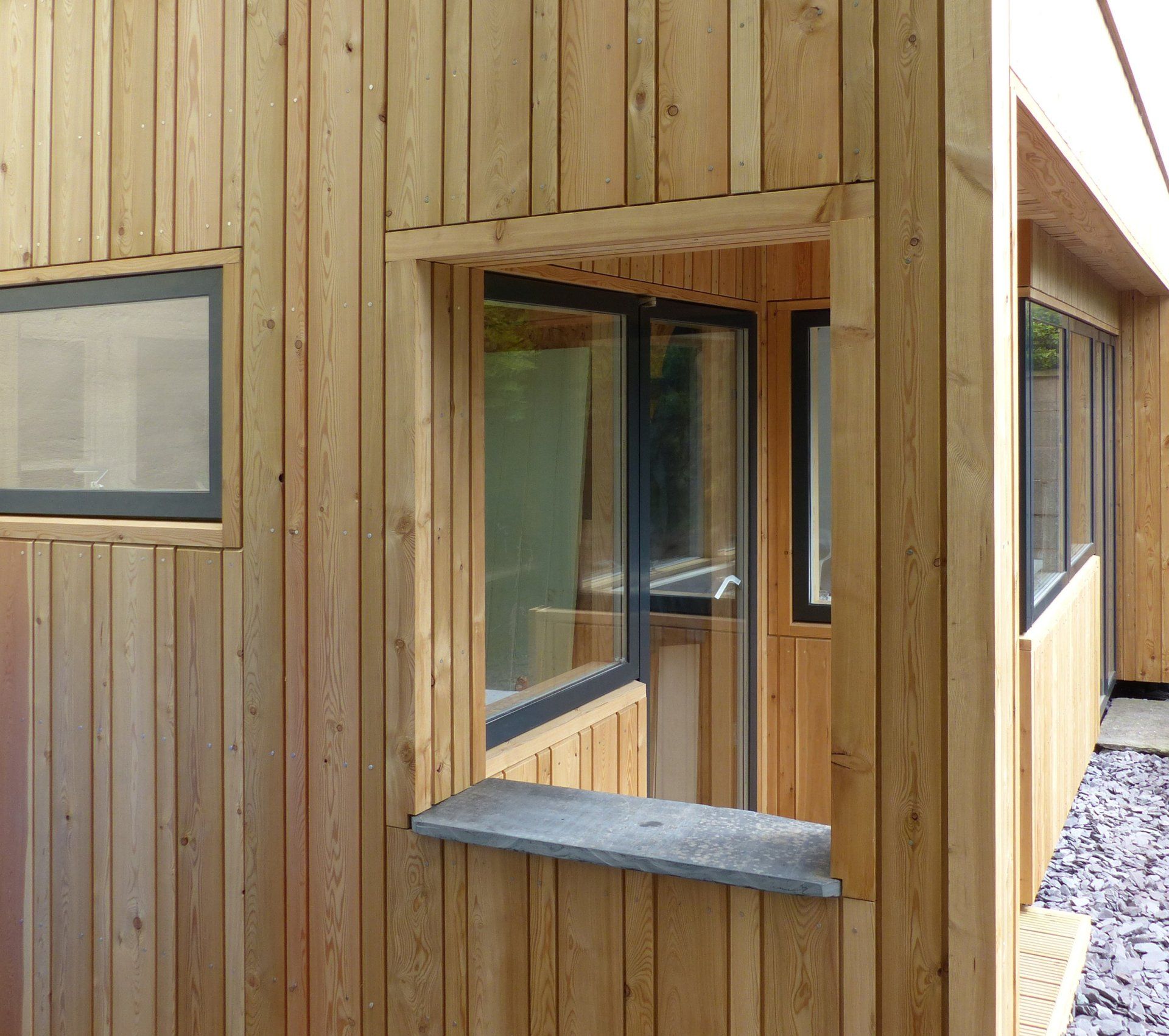 Vertical Larch Cladding Supplier