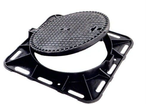 Chiusino in ghisa a Roma rotondo