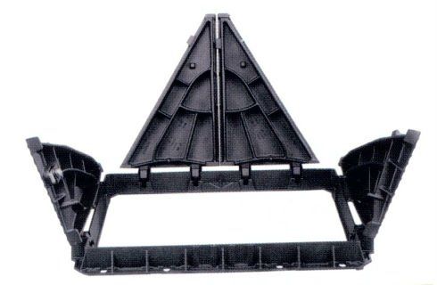 Chiusino in ghisa a Roma triangolare