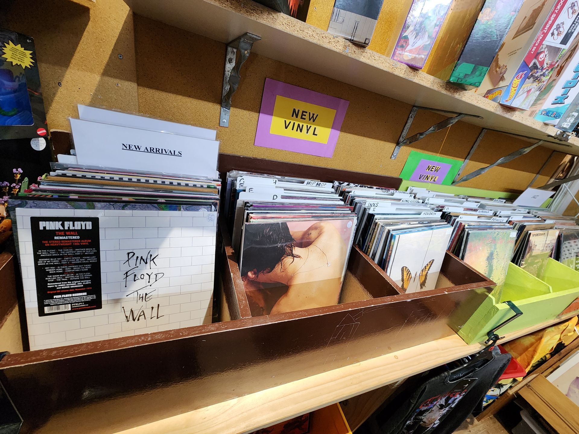 Collectables in Ballarat Ballarat Vintage & Collectables Market