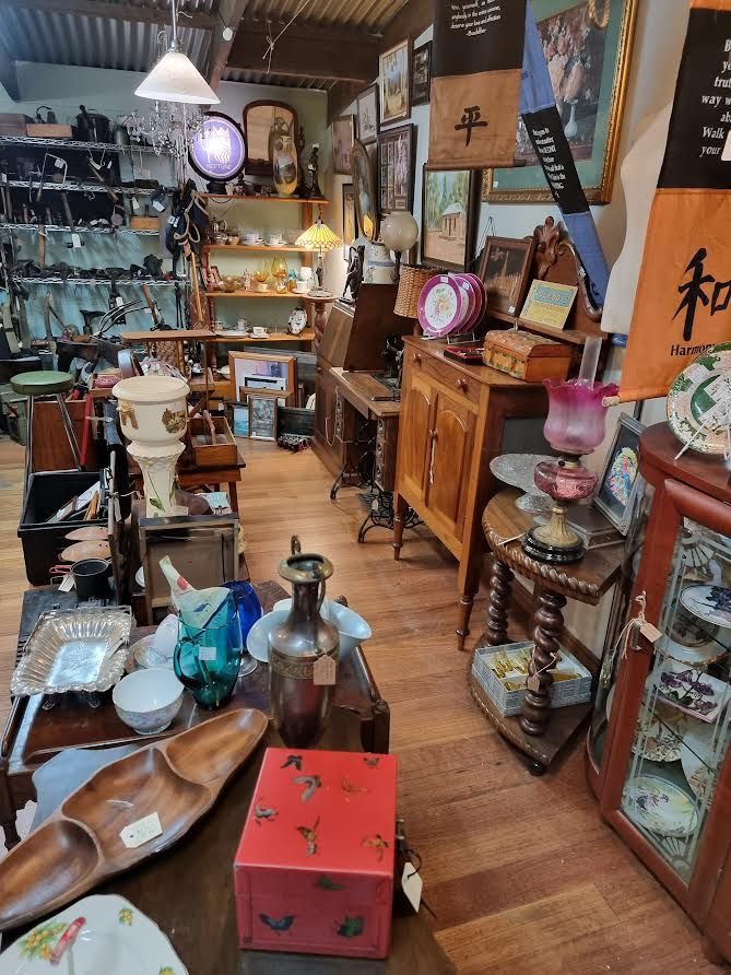 Antiques in Ballarat | Ballarat Vintage & Collectables Market