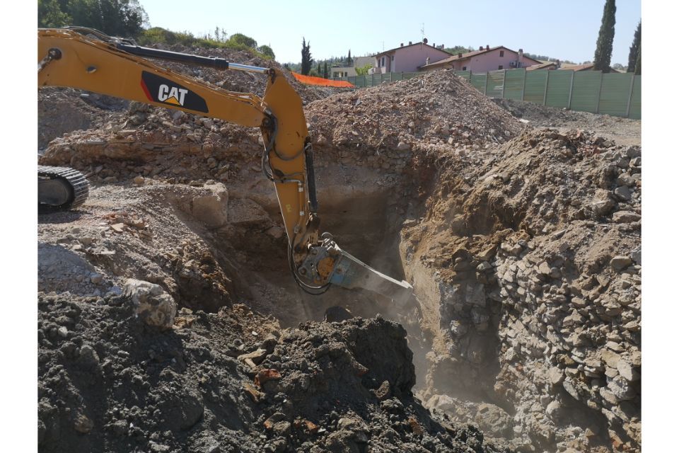 Servizi di demolizione controllata