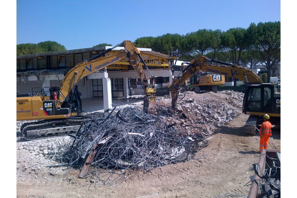 Servizi di demolizione